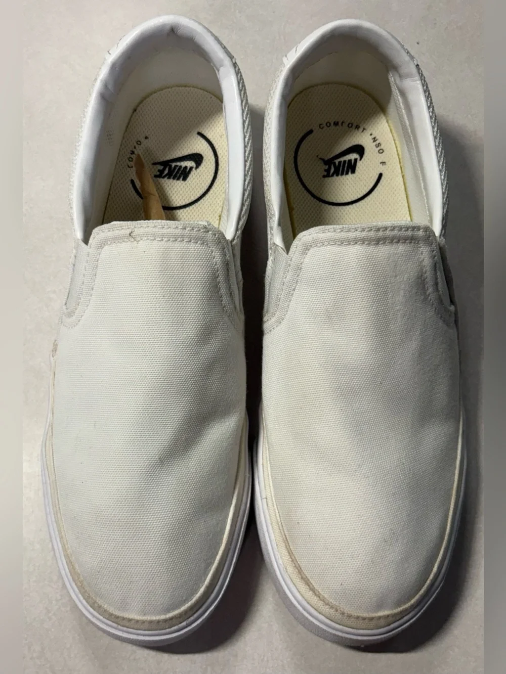 Nike Court Legacy Slip On Sneakers Womens Size 10 White Canvas Comfort Casual
